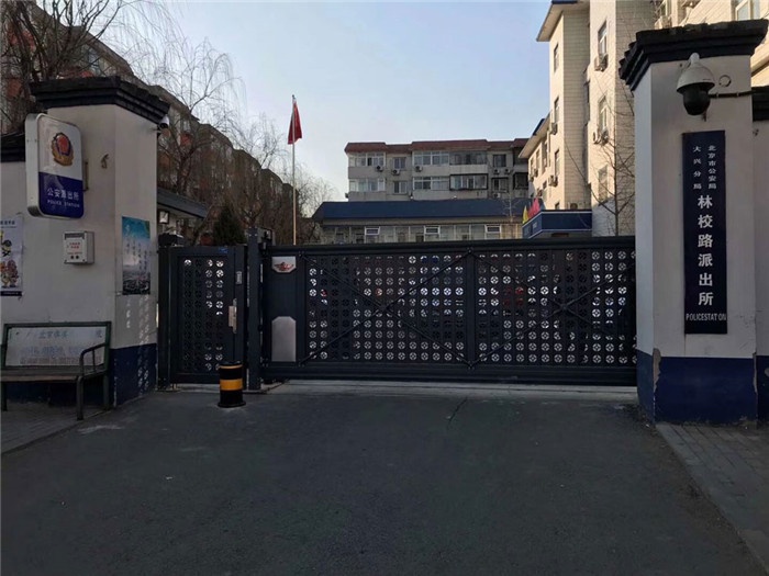  電動(dòng)門(mén)案例